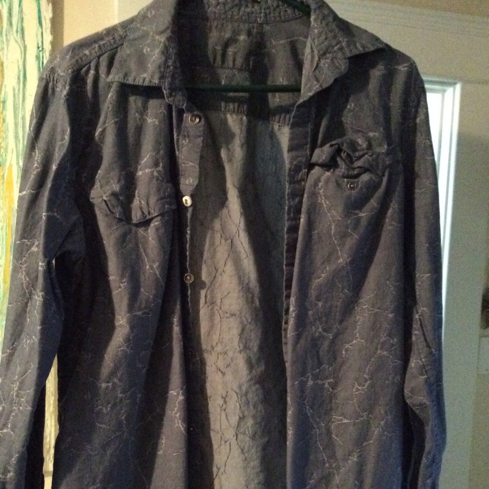 Men's Button-Up